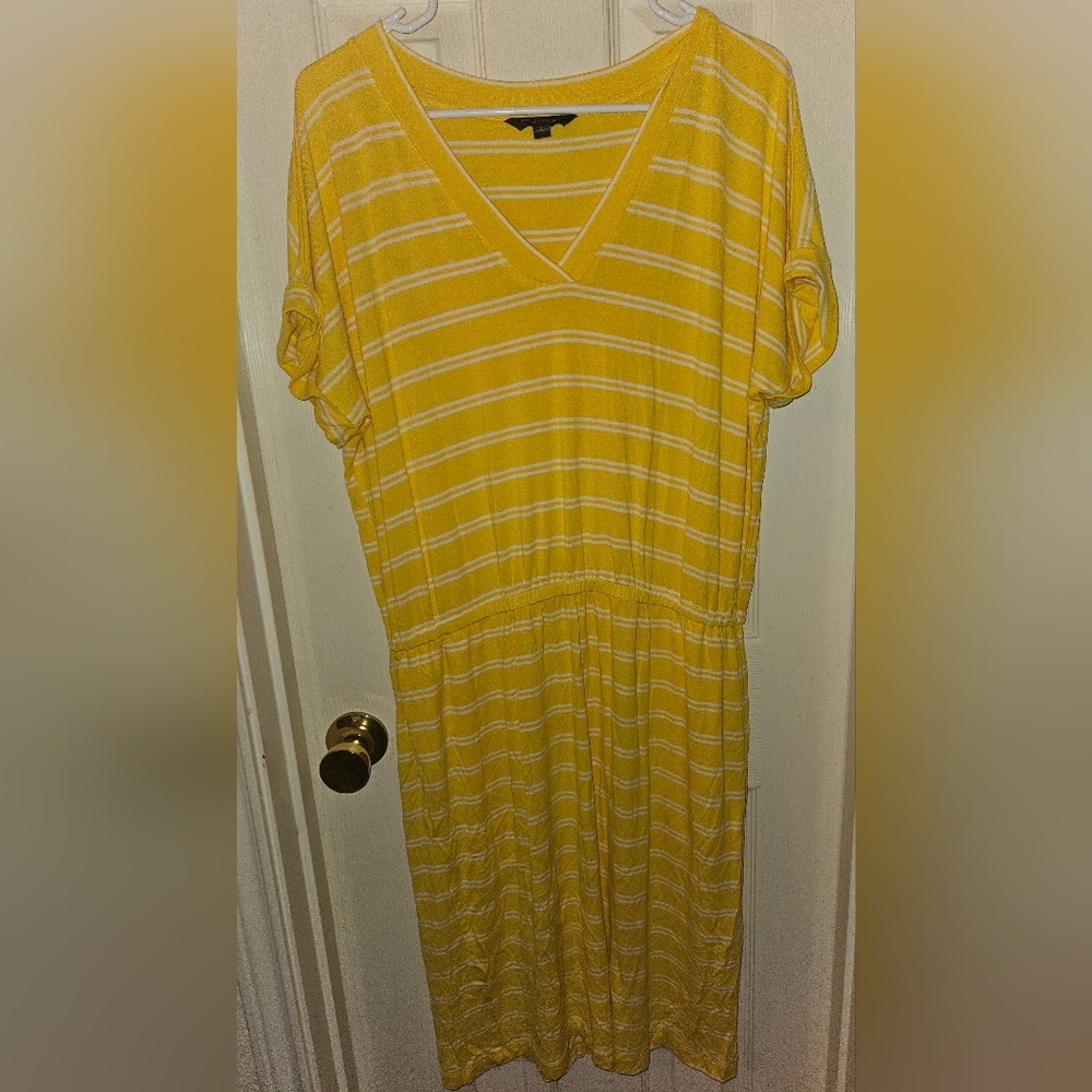 Banana Republic Yellow Striped V-Neck Casual Dress - Picture 2 of 5